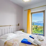 Villa Kyklamino *