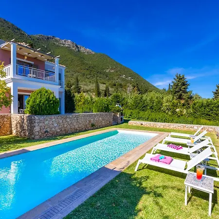 Villa Kyklamino
